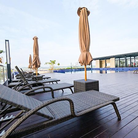 Lovina 1615 At Pollux Meisterstadt Batam Ngoại thất bức ảnh