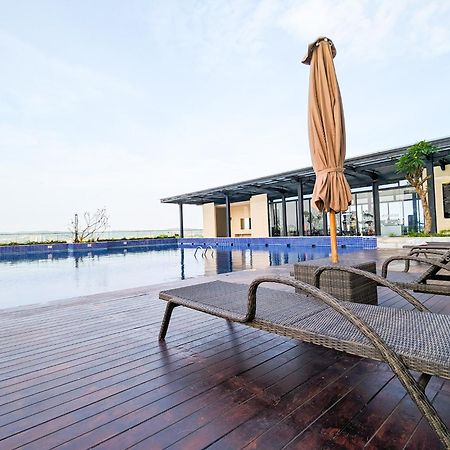 Lovina 1615 At Pollux Meisterstadt Batam Ngoại thất bức ảnh