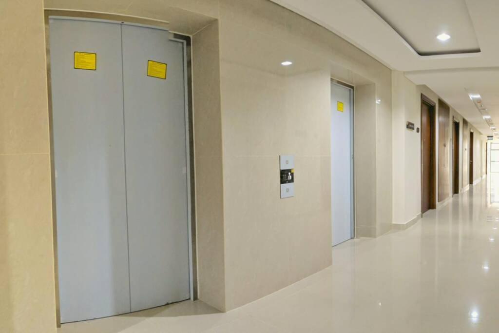 Lovina 1615 At Pollux Meisterstadt Batam Ngoại thất bức ảnh