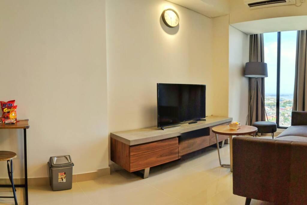 Lovina 1615 At Pollux Meisterstadt Batam Ngoại thất bức ảnh
