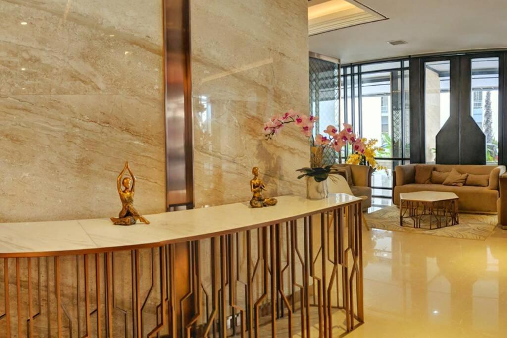 Lovina 1615 At Pollux Meisterstadt Batam Ngoại thất bức ảnh