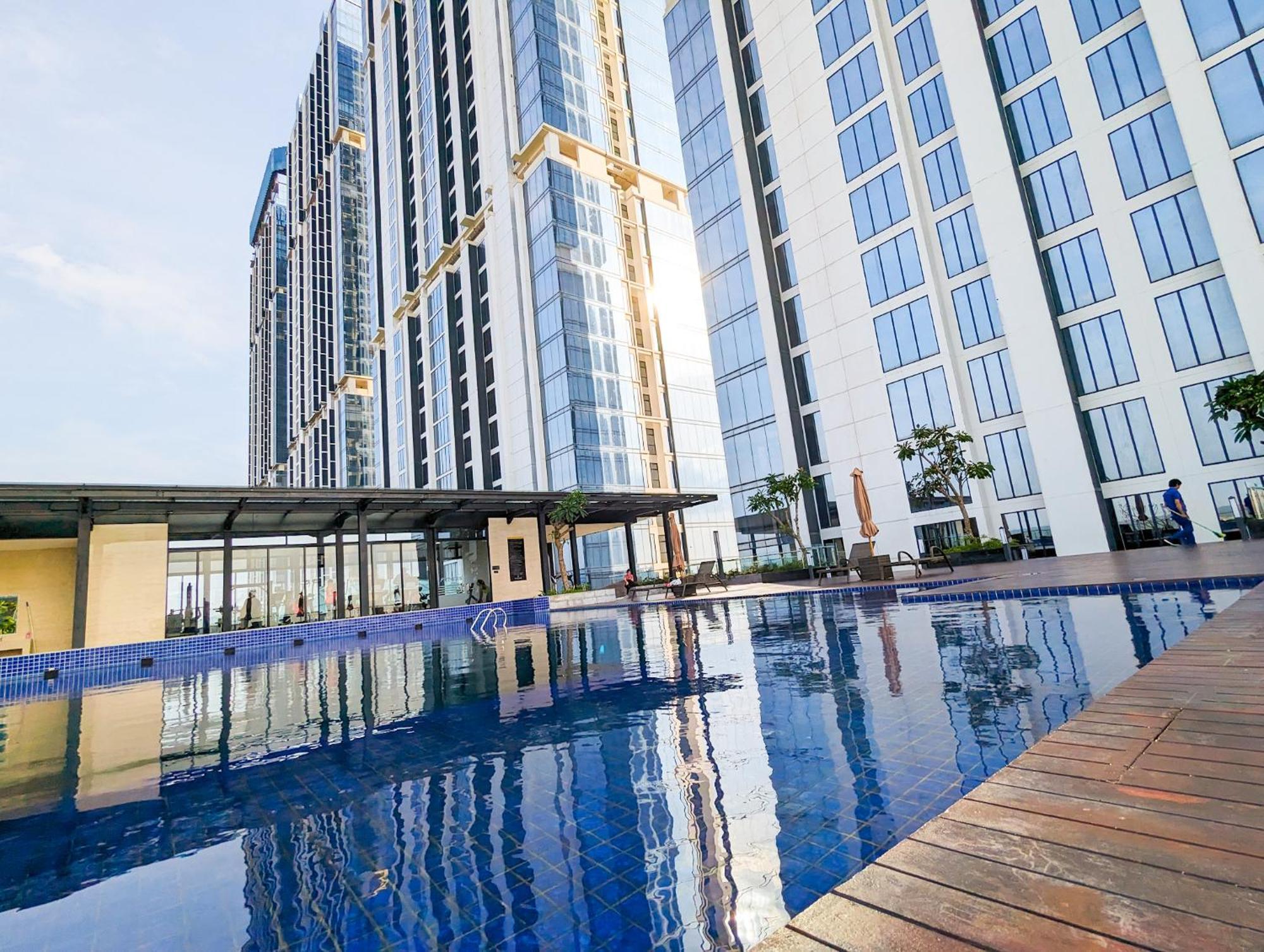 Lovina 1615 At Pollux Meisterstadt Batam Ngoại thất bức ảnh